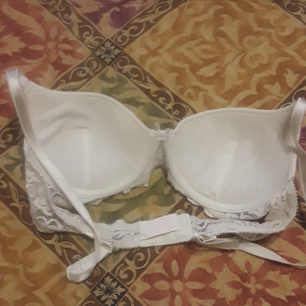 ✨SOLD✨2 bra bundle - Picture 2 of 5